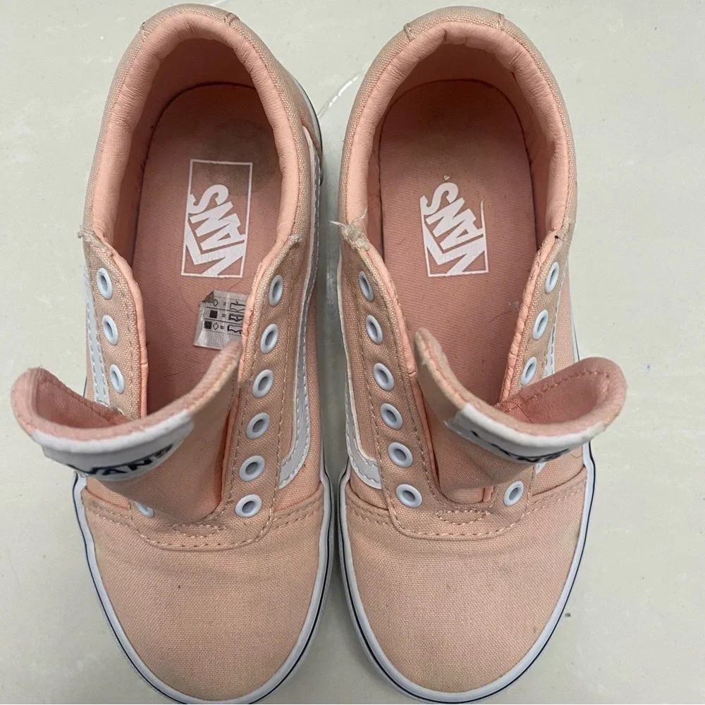 Vans Ward Low Top Sneakers Youth‎ Missy Size 13 Peach Apricot Pink